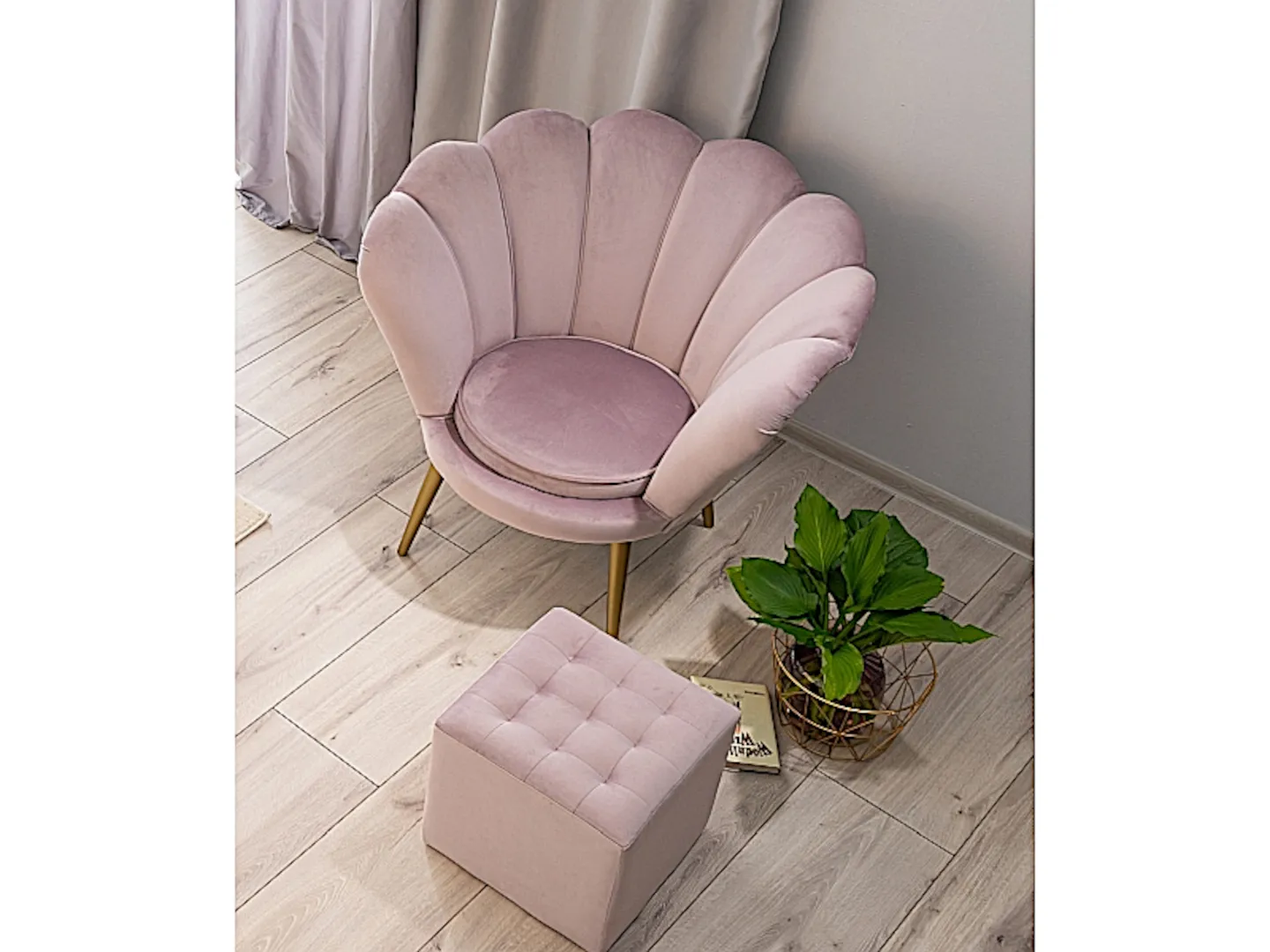 signal-pufa-lori-velvet-2-VV Pufa Lori Velvet